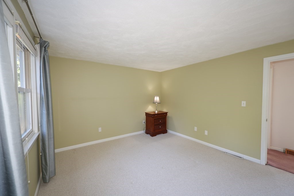 1 Bernstein Road Wilmington, MA 01887 - Photo 25 of 36
