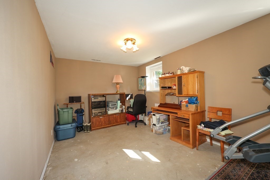 1 Bernstein Road Wilmington, MA 01887 - Photo 29 of 36
