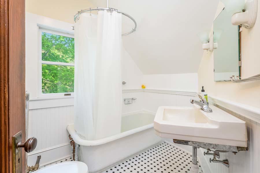 1112 Queen Anne Road Harwich, MA 02645 - Photo 33 of 45 044-photo-bathroom-9239691