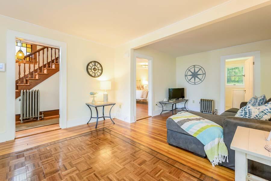 1112 Queen Anne Road Harwich, MA 02645 - Photo 9 of 45 011-photo-living-room-9239651