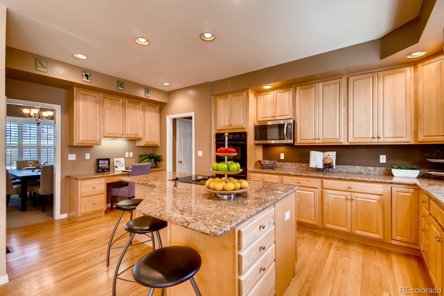 10528 Weathersfield Way Highlands Ranch, CO 80129 - Photo 5 of 33 Gallery Image 5