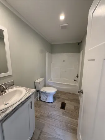 $1,200 | 104 Candlestick Lane, Seneca, SC 29678