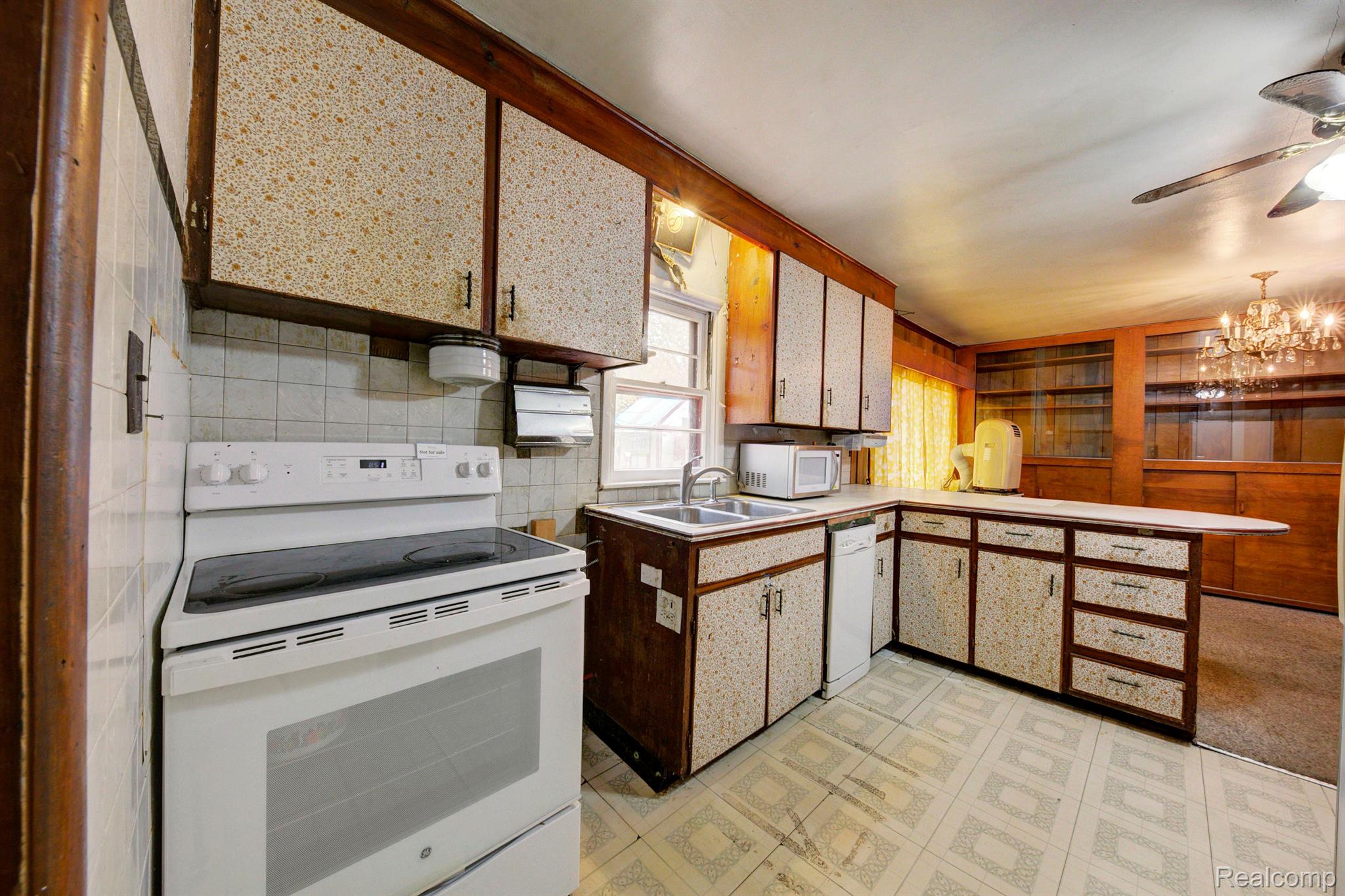 1706 Leforge Road Ypsilanti, MI 48198 - Photo 12 of 42 Gallery Image 12