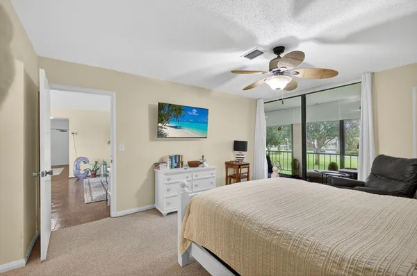 $350,000 | 20 Southeast Turtle Creek Drive, Unit F, Tequesta, FL 33469