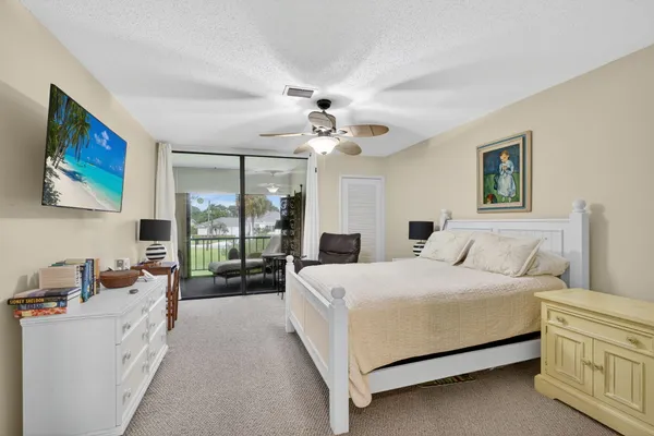 $350,000 | 20 Southeast Turtle Creek Drive, Unit F, Tequesta, FL 33469