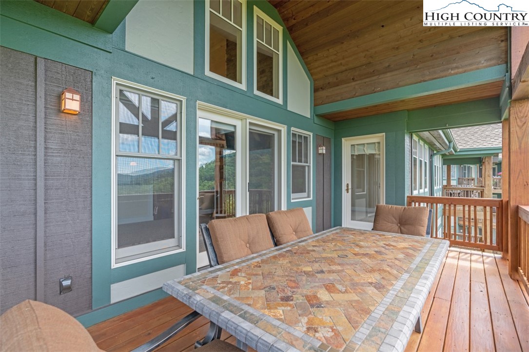 942 Ridge Haven Parkway, Unit R1232 Banner Elk, NC 28604 - Photo 11 of 28 Gallery Image 11
