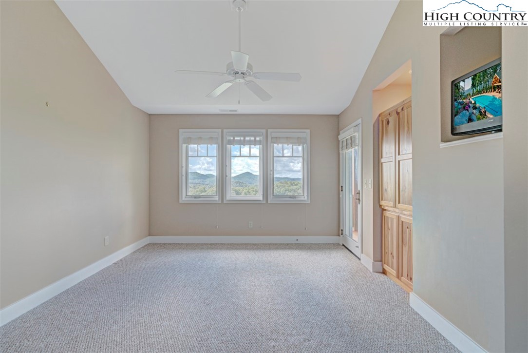 942 Ridge Haven Parkway, Unit R1232 Banner Elk, NC 28604 - Photo 15 of 28 Gallery Image 15