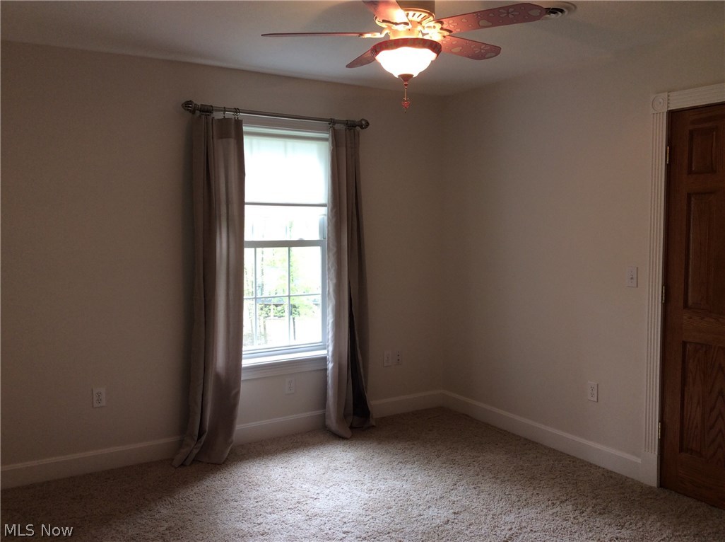 49076 Hickman Road East Liverpool, OH 43920 - Photo 13 of 31 Gallery Image 13