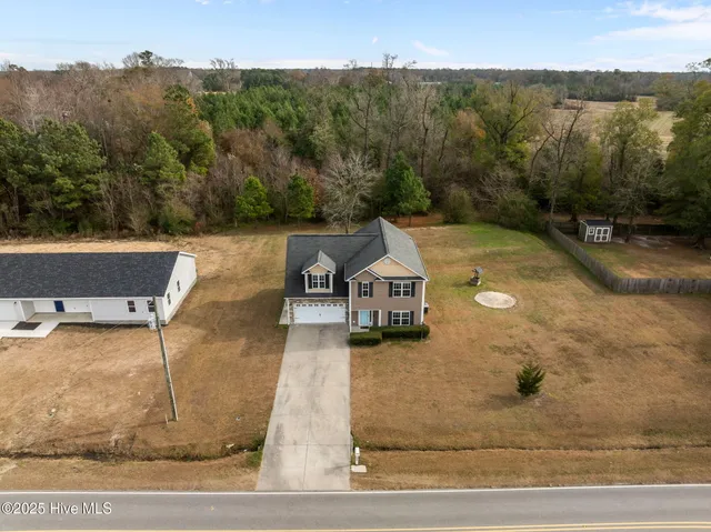 $315,000 | 436 Huffmantown Road, Richlands, NC 28574