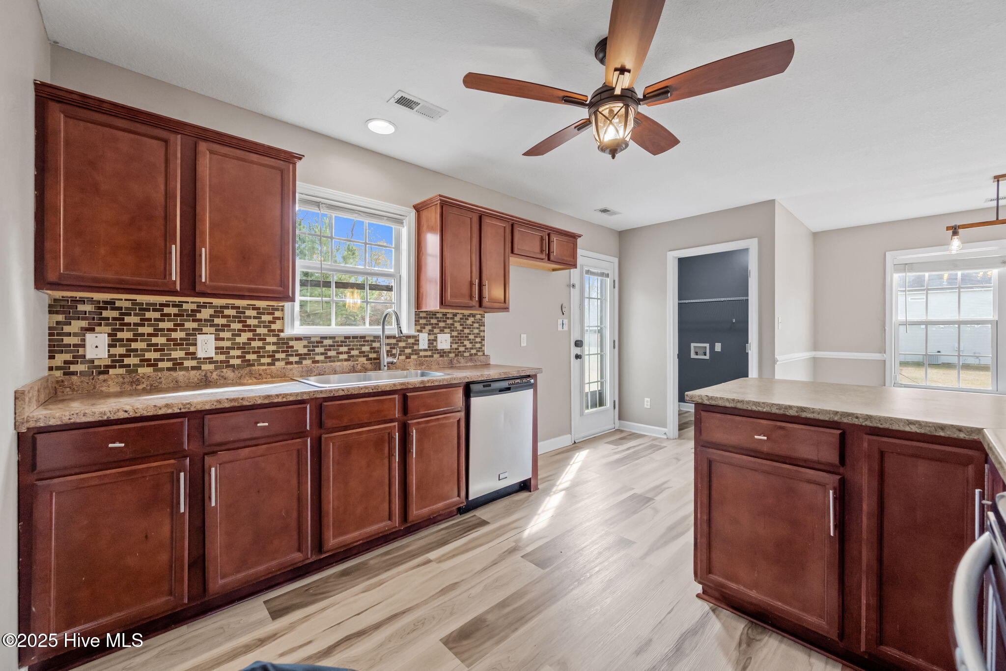 436 Huffmantown Road Richlands, NC 28574 - Photo 31 of 51 35-web-or-mls-_RAD4401