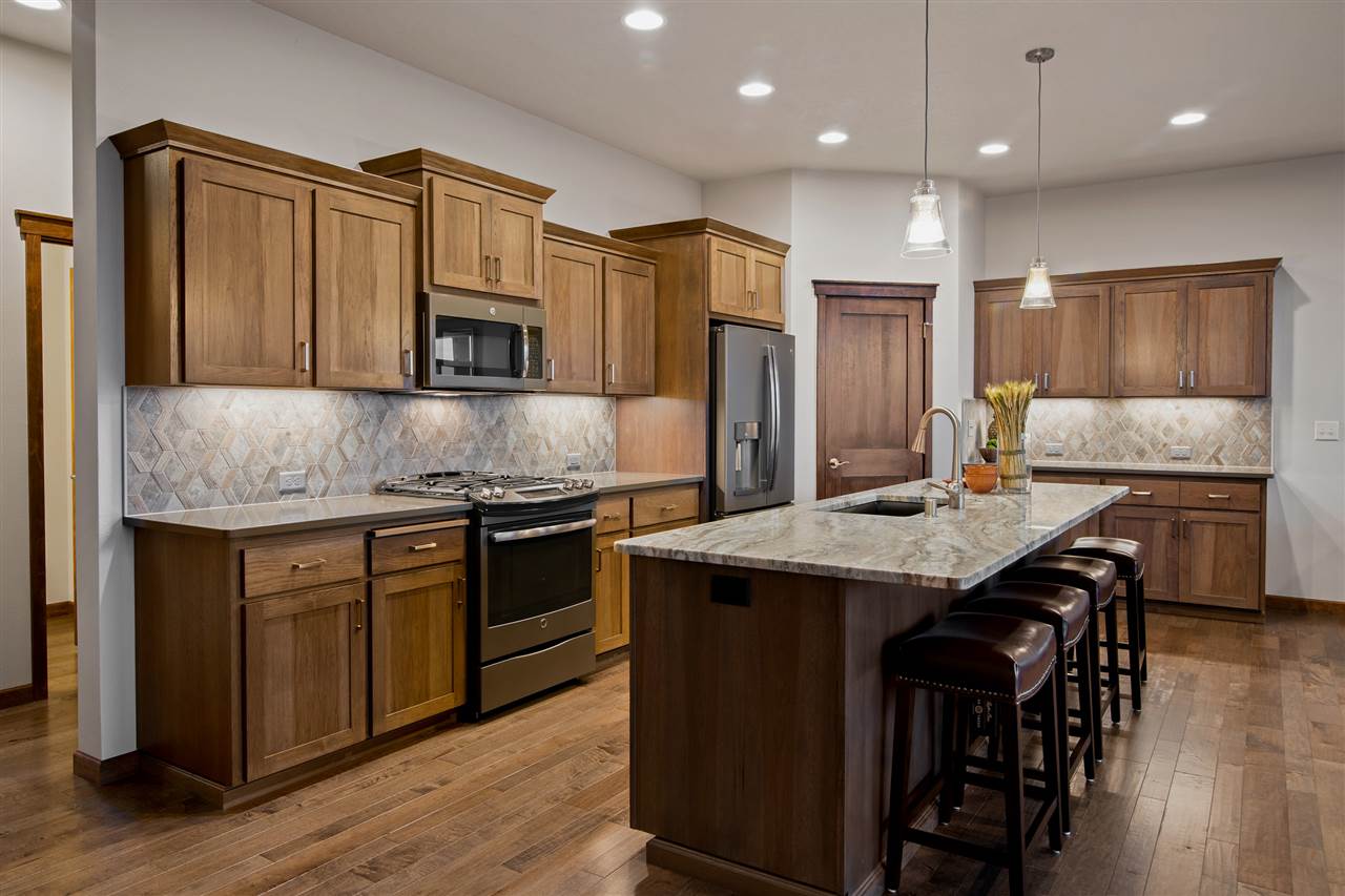 8908 East Ridgeline Lane Spokane, WA 99217 - Photo 6 of 16 Gallery Image 6