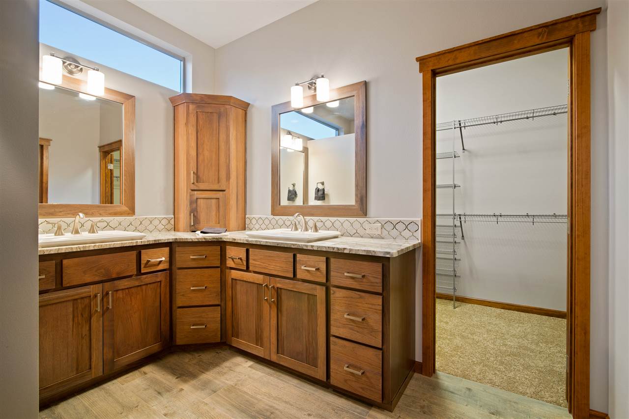 8908 East Ridgeline Lane Spokane, WA 99217 - Photo 10 of 16 Gallery Image 10
