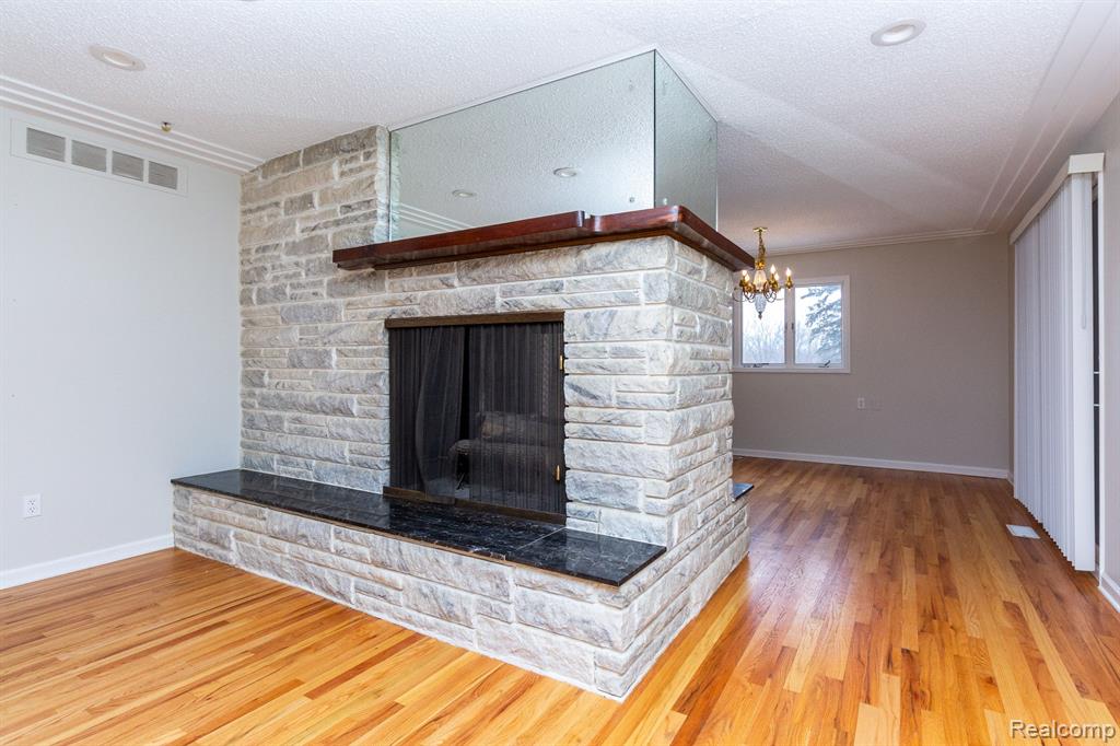 4355 South Lapeer Road Metamora, MI 48455 - Photo 8 of 69
