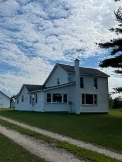 1575 Youngs Road Orleans, MI 48865 - Photo 4 of 41 IMG_2241