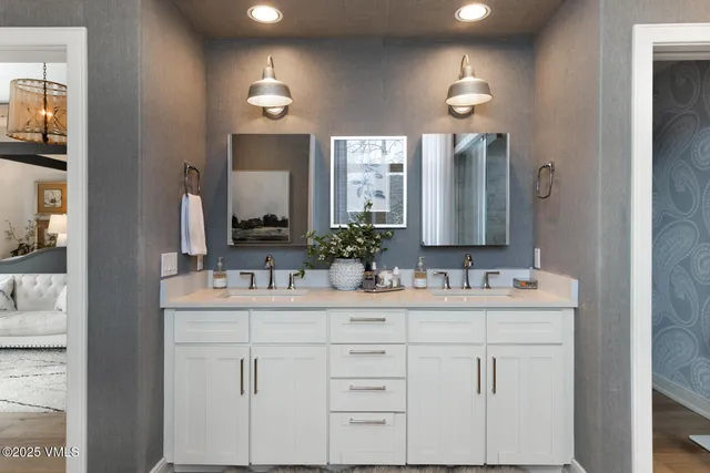 $4,895,000 | 55 Elk Place, Edwards, CO 81632