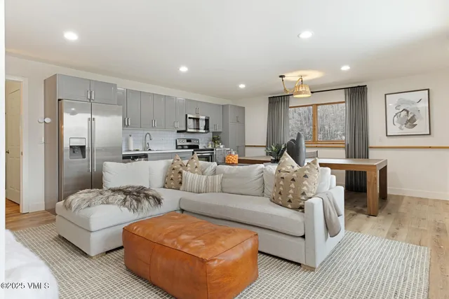 $4,895,000 | 55 Elk Place, Edwards, CO 81632