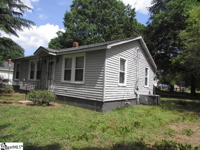 106 State Rd S-30-212 Laurens, SC 29360 - Photo 2 of 15