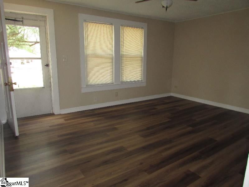 106 State Rd S-30-212 Laurens, SC 29360 - Photo 4 of 15