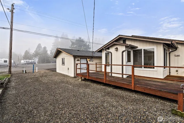 a house view with a outdoor space