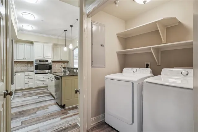 $259,900 | 827 Autumn Place, Unit 203, Mandeville, LA 70471