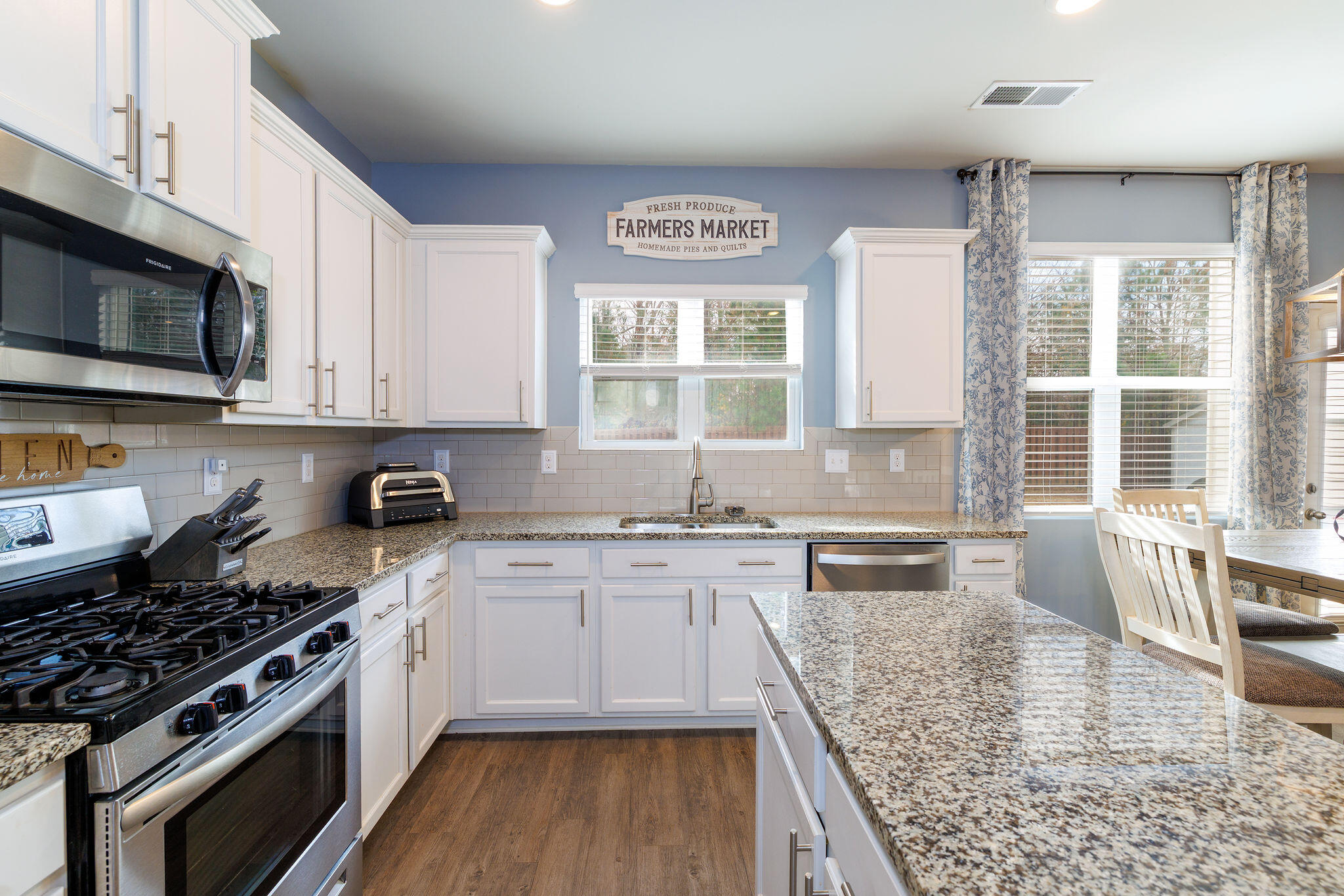 4607 Southwind Road Evans, GA 30809 - Photo 19 of 59 4607Southbridge-23