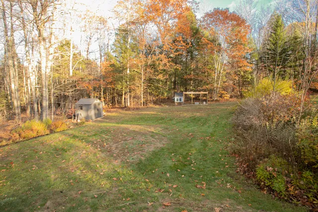 $319,000 | 172 Tannery Loop, Amherst, ME 04605