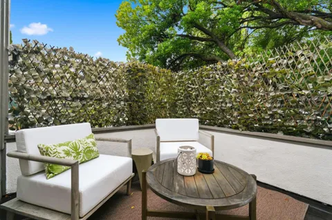 $1,925,000 | 430 Jacobs Court, Palo Alto, CA 94306