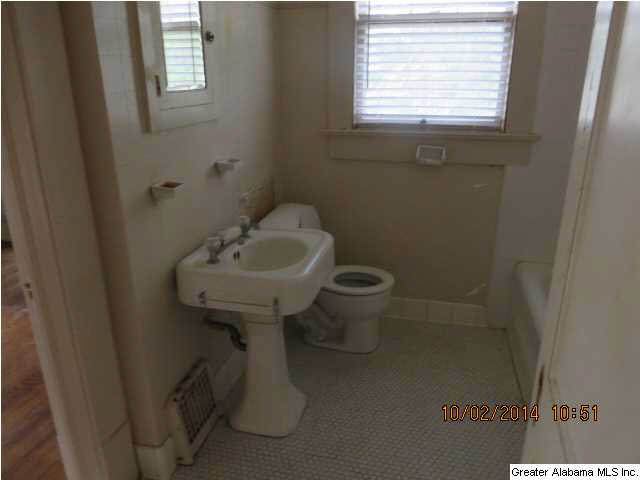801 East 7th Street Anniston, AL 36207 - Photo 11 of 14