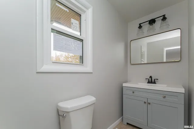 $249,900 | 4 Maple Court, Colona, IL 61241