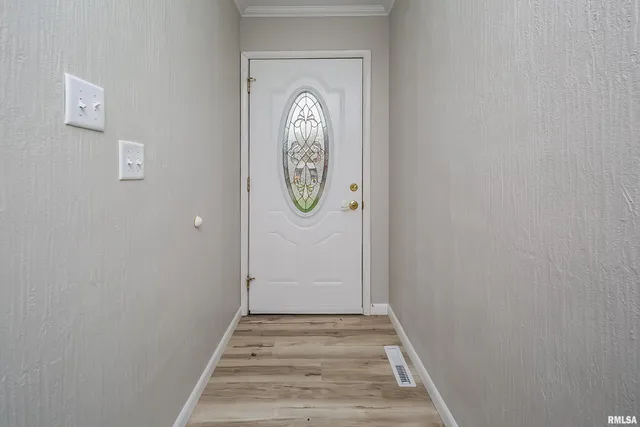 $249,900 | 4 Maple Court, Colona, IL 61241