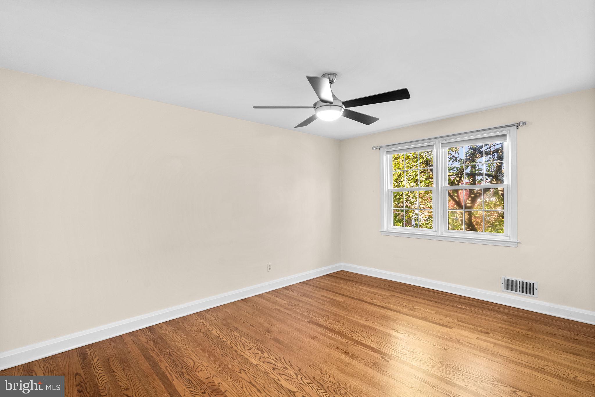 324 Stanmore Road Baltimore, MD 21212 - Photo 15 of 40 a view of empty room with window