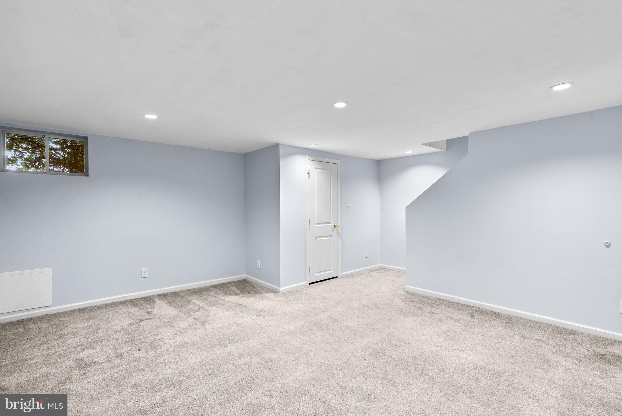 324 Stanmore Road Baltimore, MD 21212 - Photo 24 of 40 a view of an empty room