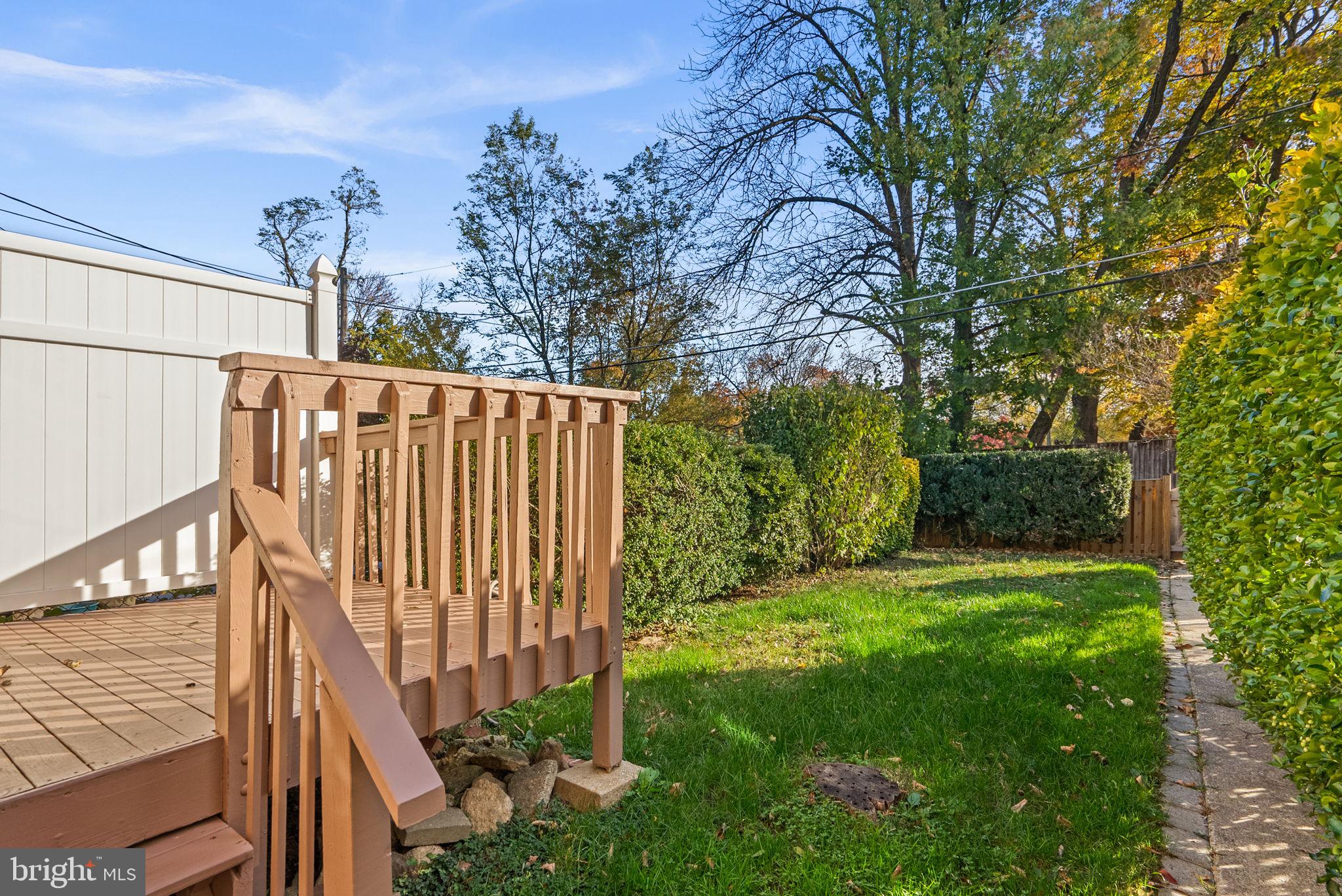 324 Stanmore Road Baltimore, MD 21212 - Photo 29 of 40 a view of yard with green space