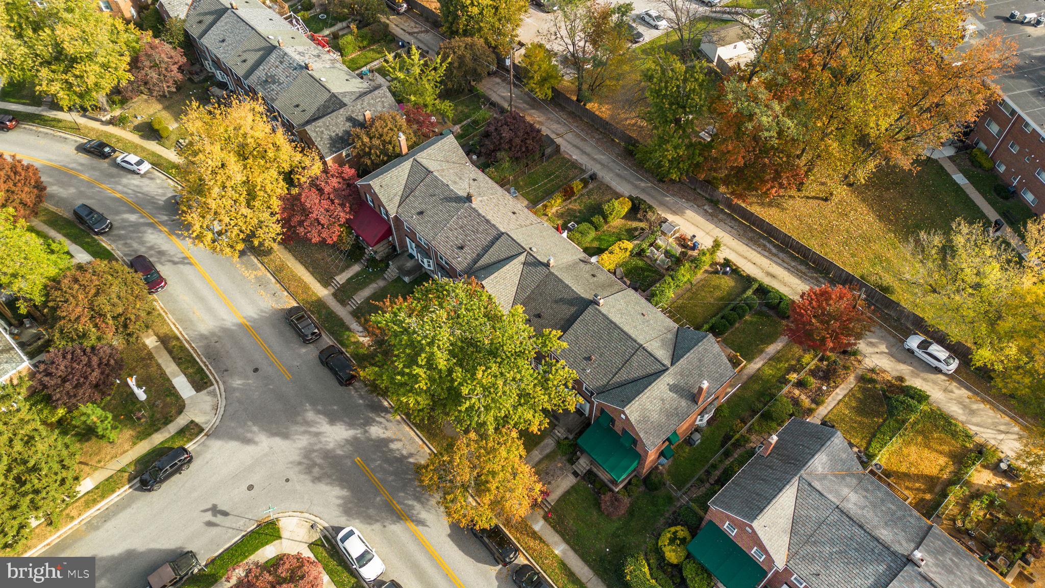 324 Stanmore Road Baltimore, MD 21212 - Photo 33 of 40 an aerial view of a house with a yard