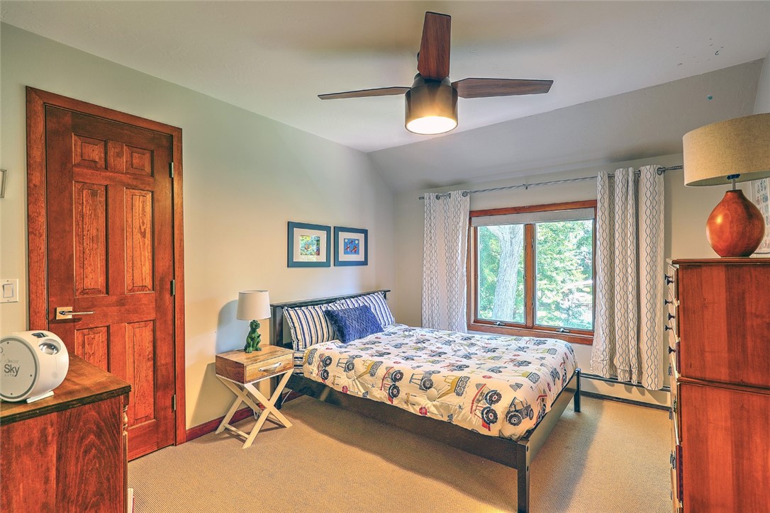 14 Fenmore Road Bristol, RI 02809 - Photo 17 of 27 Bedroom 2