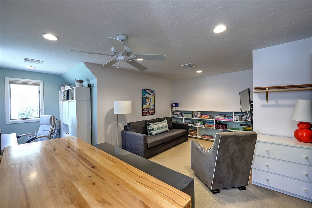 14 Fenmore Road Bristol, RI 02809 - Photo 20 of 27 Bonus Room