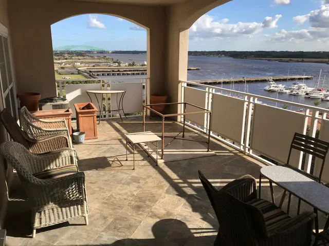 $734,300 | 400 East Bay Street, Unit 610611, Jacksonville, FL 32202