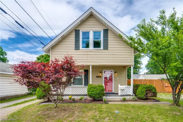 $259,900 | 5015 12th Street Southwest, Canton, OH 44710