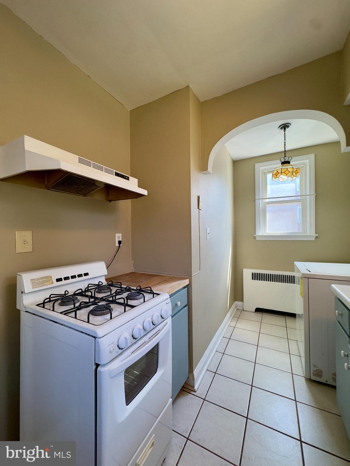 6201 Frederick Road Catonsville, MD 21228 - Photo 9 of 12 Gallery Image 9