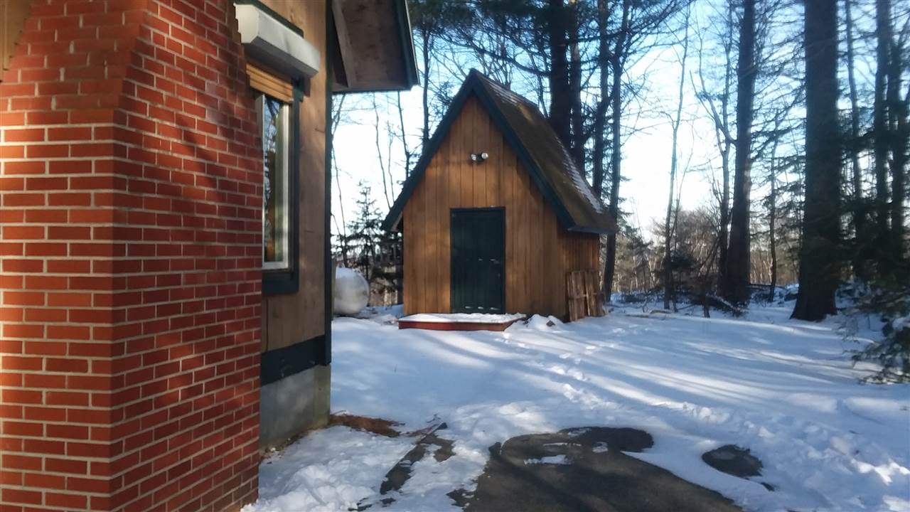 181 Onset Road Bennington, NH 03442 - Photo 3 of 5