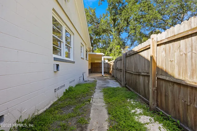 $2,150 | 2755 Green Street, Jacksonville, FL 32205