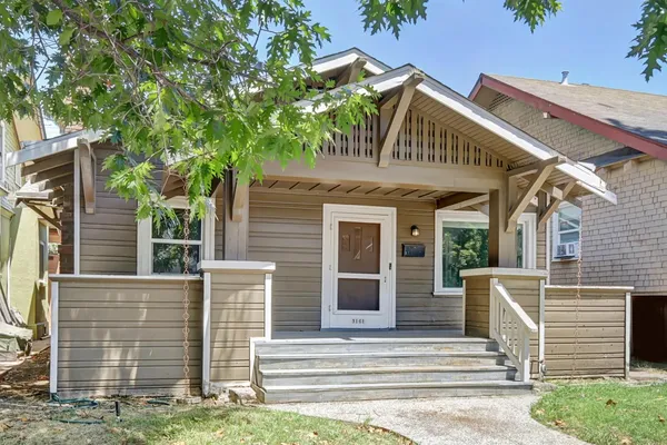 $495,000 | 3161 T Street, Sacramento, CA 95816