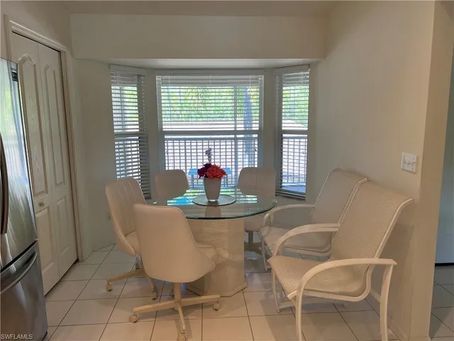 $470,000 | 8400 Naples Heritage Drive, Unit 1521, Naples, FL 34112