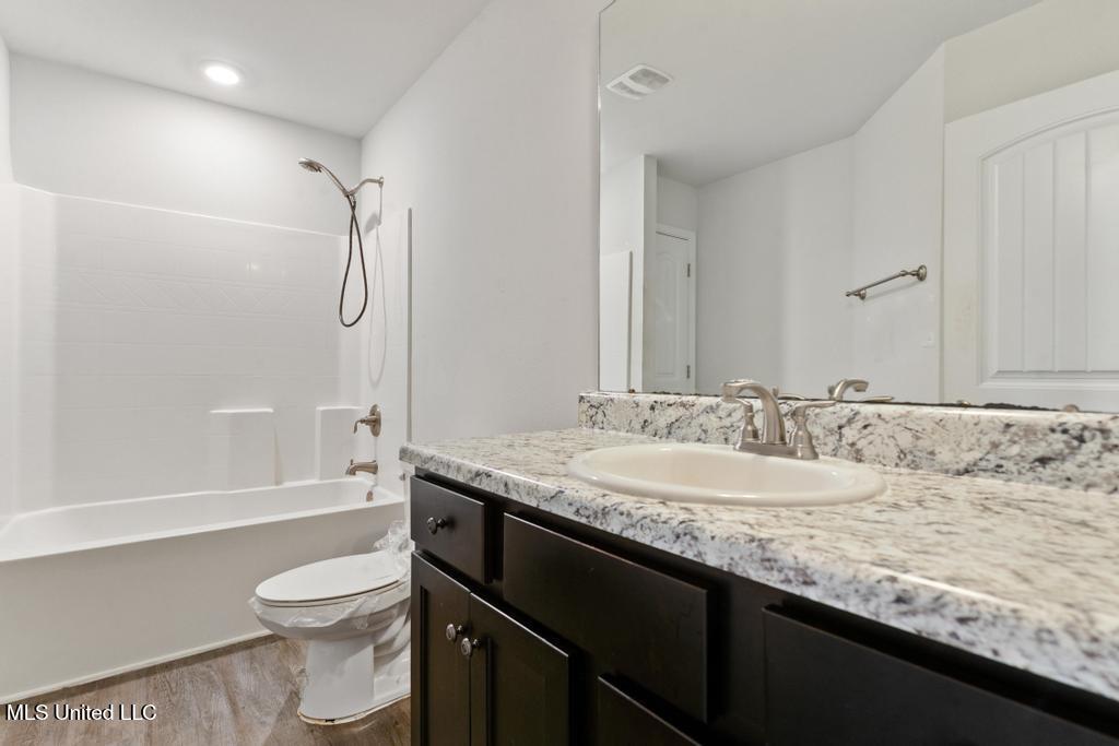 6205 Roxanne Way Biloxi, MS 39532 - Photo 25 of 29 025