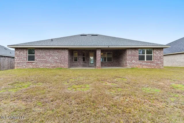 $310,500 | 6205 Roxanne Way, Biloxi, MS 39532