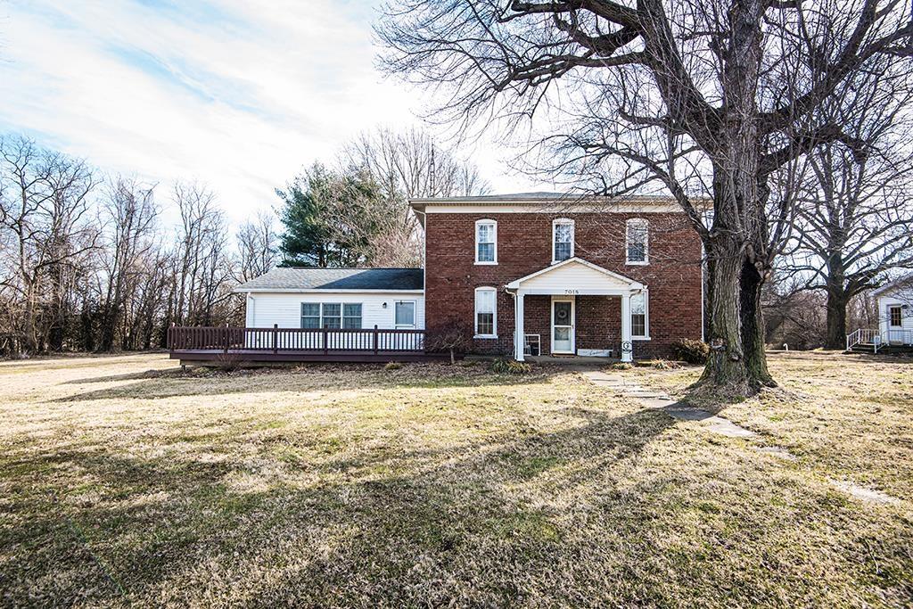 7018 North Memering Road Bicknell, IN 47512 - Photo 1 of 36
