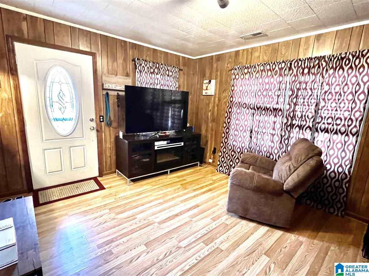 1511 Lee Street Gadsden, AL 35907 - Photo 5 of 41