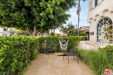 $599,000 | 2838 1/2 Potomac Avenue, Los Angeles, CA 90016