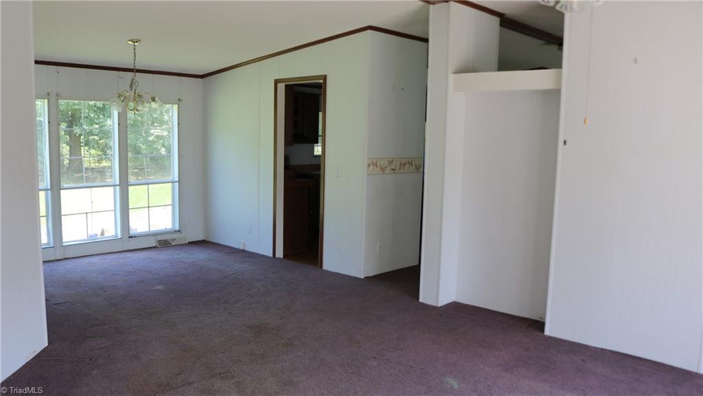1871 Price Road Eden, NC 27288 - Photo 10 of 49 LR / Dinning Rm