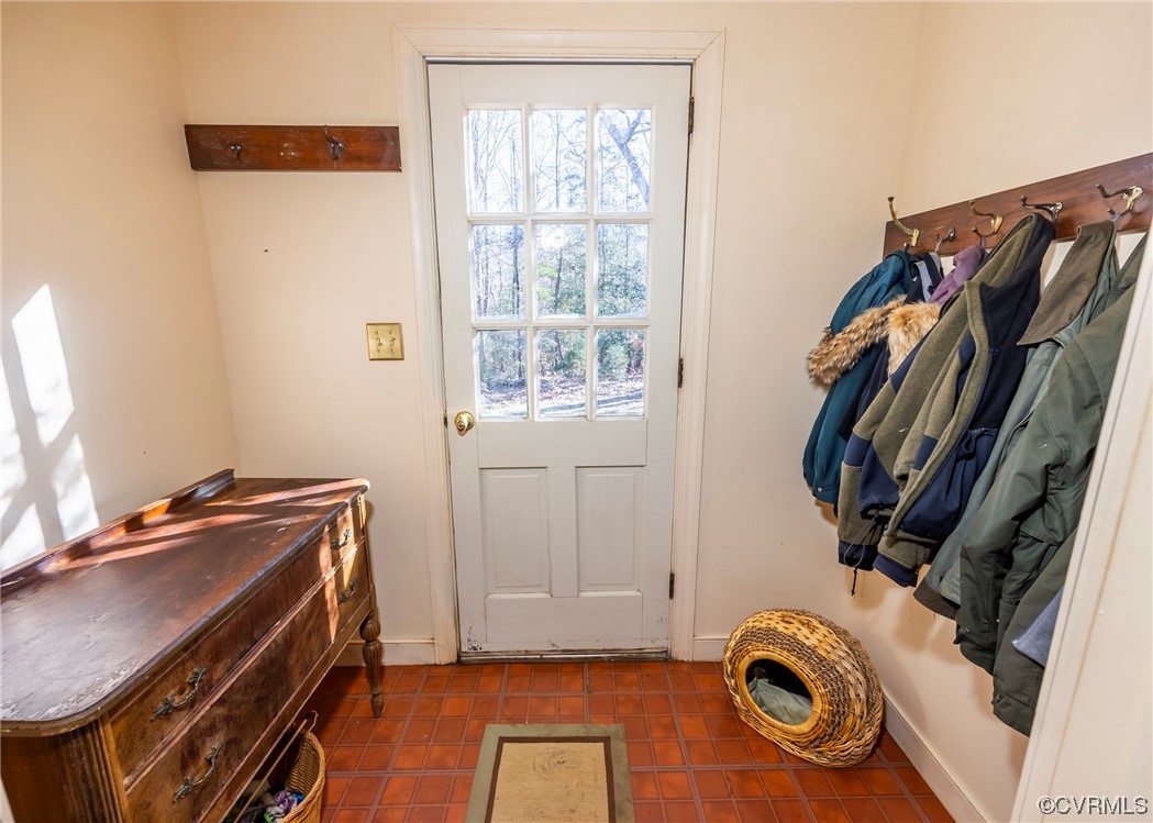 13125 Scotchtown Road Beaverdam, VA 23015 - Photo 12 of 38 Gallery Image 12